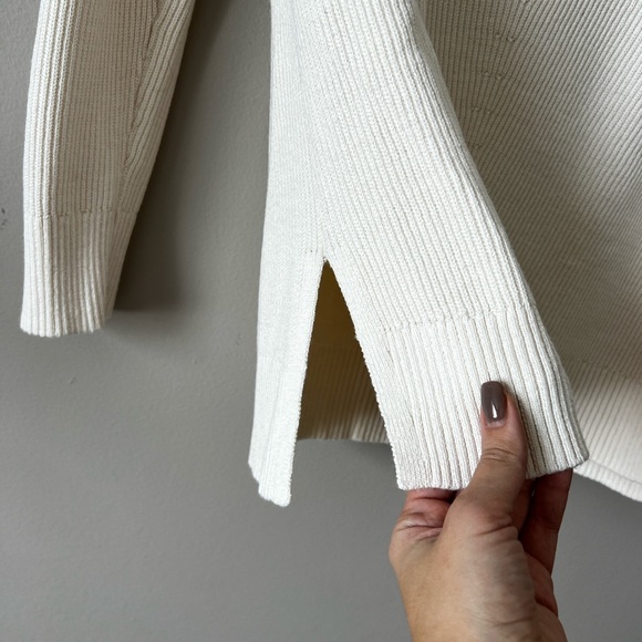 Athleta Hanover V neck sweater merino wool blend S - Picture 12 of 13